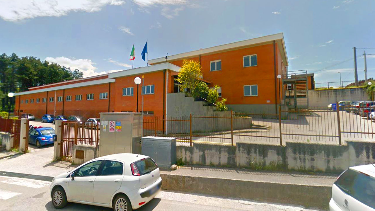 Il Liceo Publio Virgilio Marone di Vico del Gargano ha ottenuto il nuovo indirizzo linguistico Il Liceo Publio Virgilio Marone di Vico del Gargano ha ottenuto il nuovo indirizzo linguistico