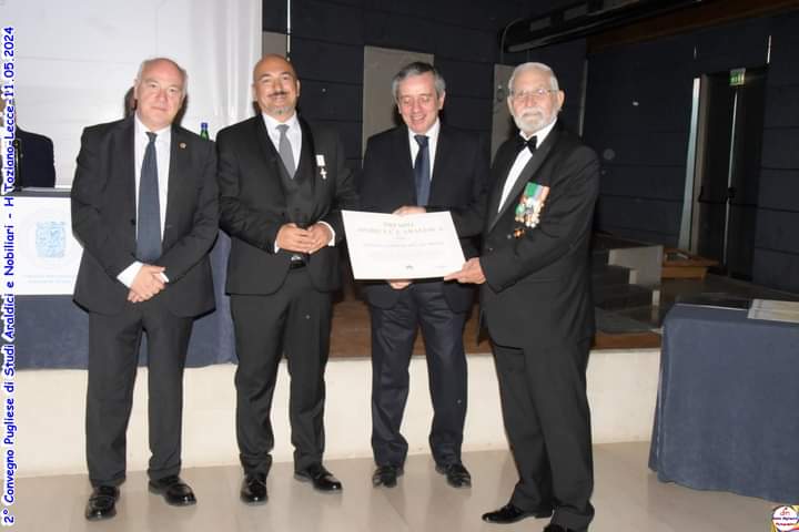 Ritorno alle Radici con l’Accademia di Studi Araldici di Taranto Ritorno alle Radici con l’Accademia di Studi Araldici di Taranto