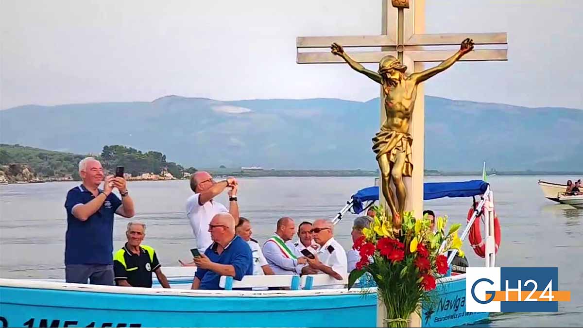 Foce Varano si prepara a celebrare la Festa del Crocifisso del Lago Foce Varano si prepara a celebrare la Festa del Crocifisso del Lago