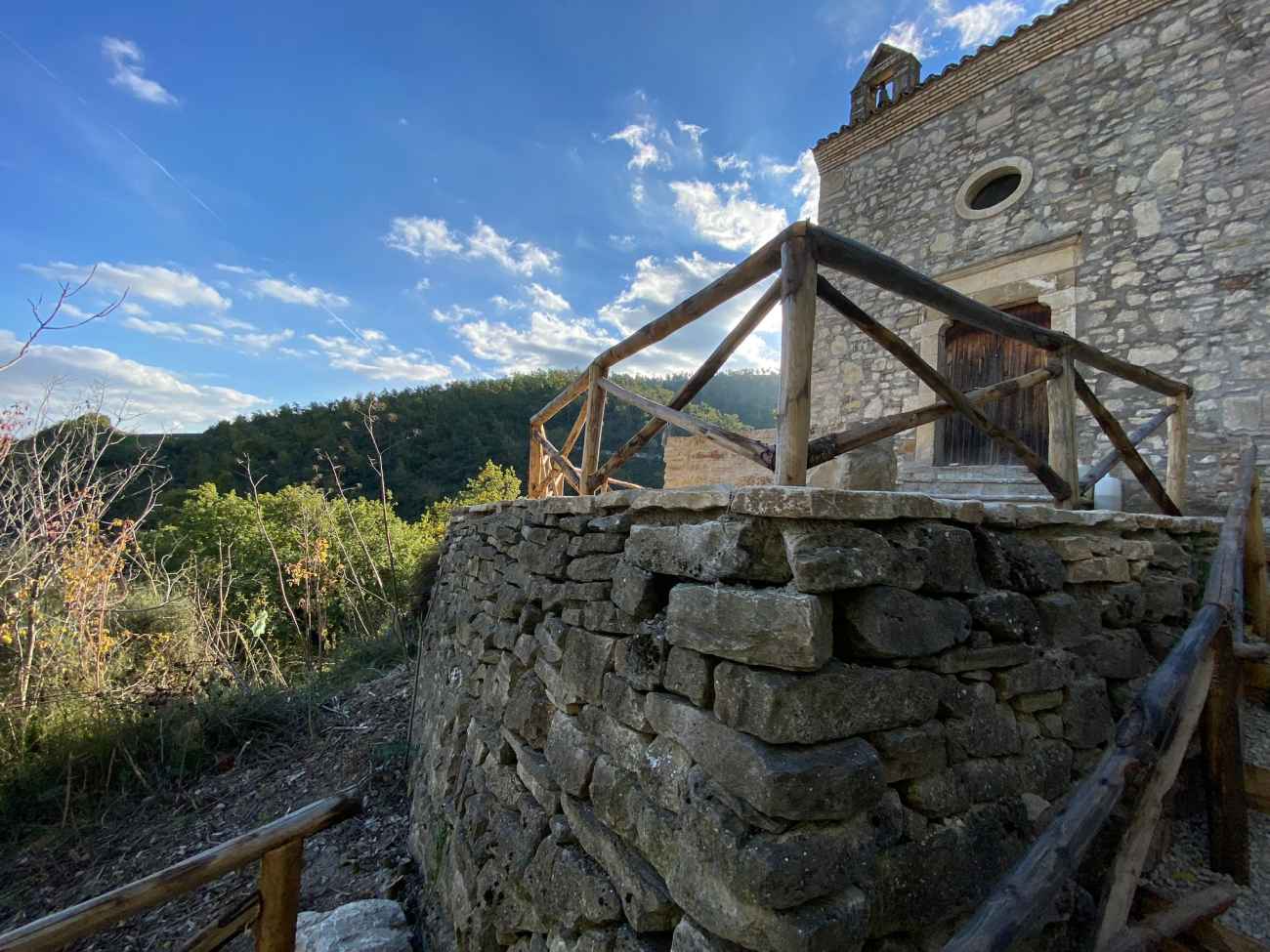 Accadia, la storica Chiesa di Santa Maria dei Teutoni torna a splendere Accadia, la storica Chiesa di Santa Maria dei Teutoni torna a splendere