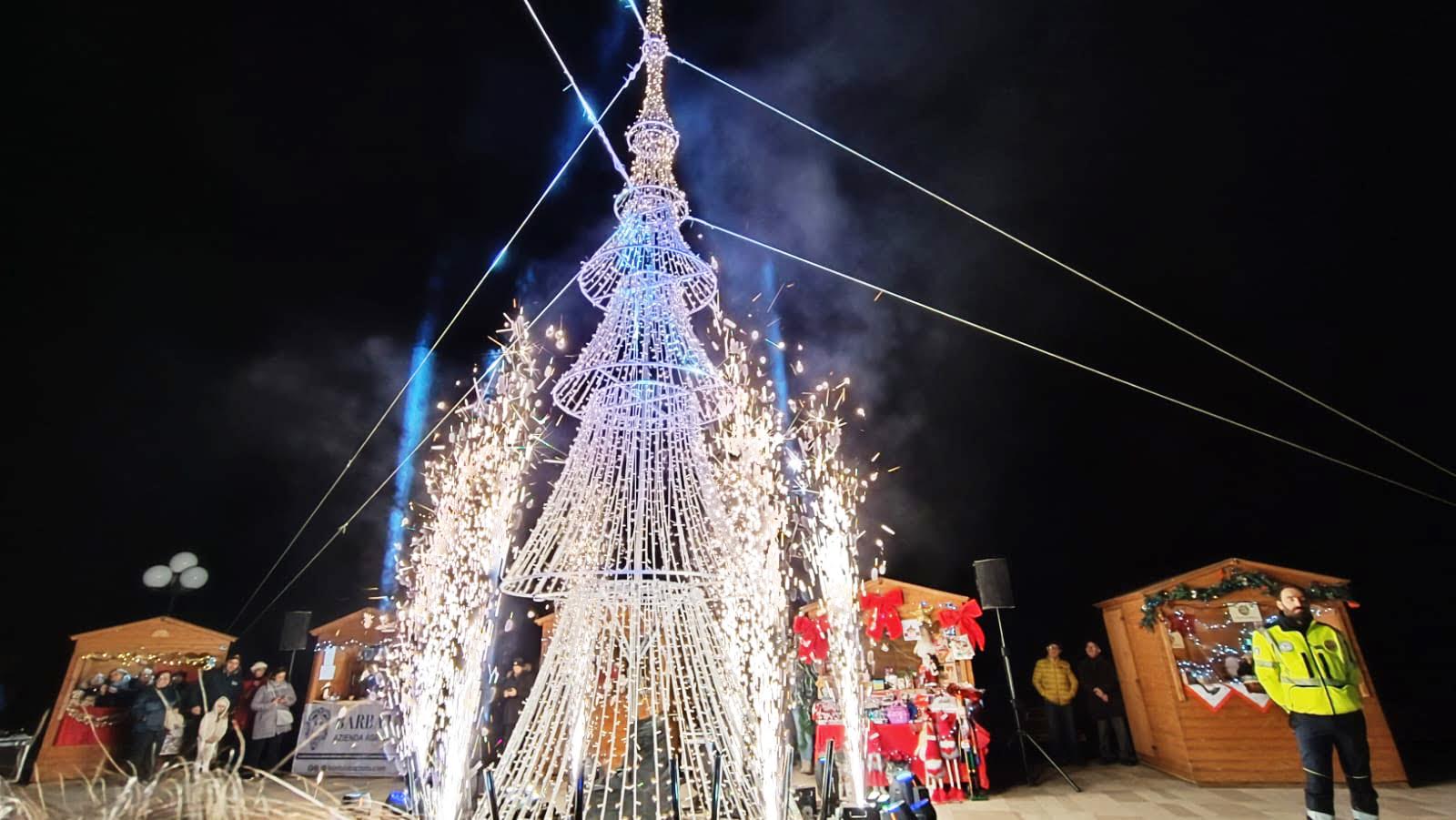 A Sant’Agata di Puglia arrivano i Mercatini di Natale. Bove: “Corriera gratuita da Foggia”. A Sant’Agata di Puglia arrivano i Mercatini di Natale. Bove: “Corriera gratuita da Foggia”.
