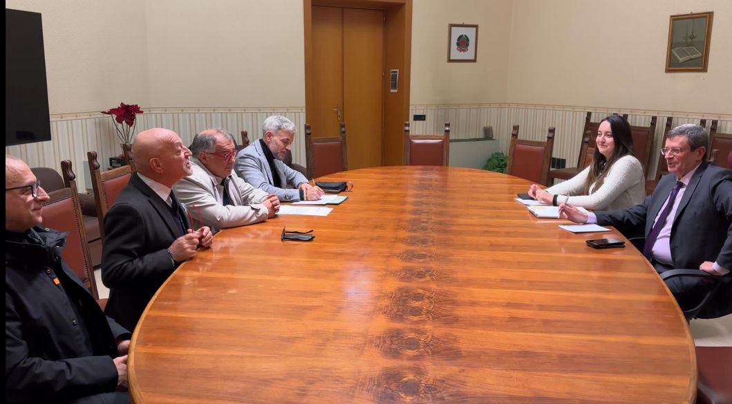 Sicurezza Strada SSV del Gargano: incontro tra Prefetto e Consiglieri Comunali Sicurezza Strada SSV del Gargano: incontro tra Prefetto e Consiglieri Comunali