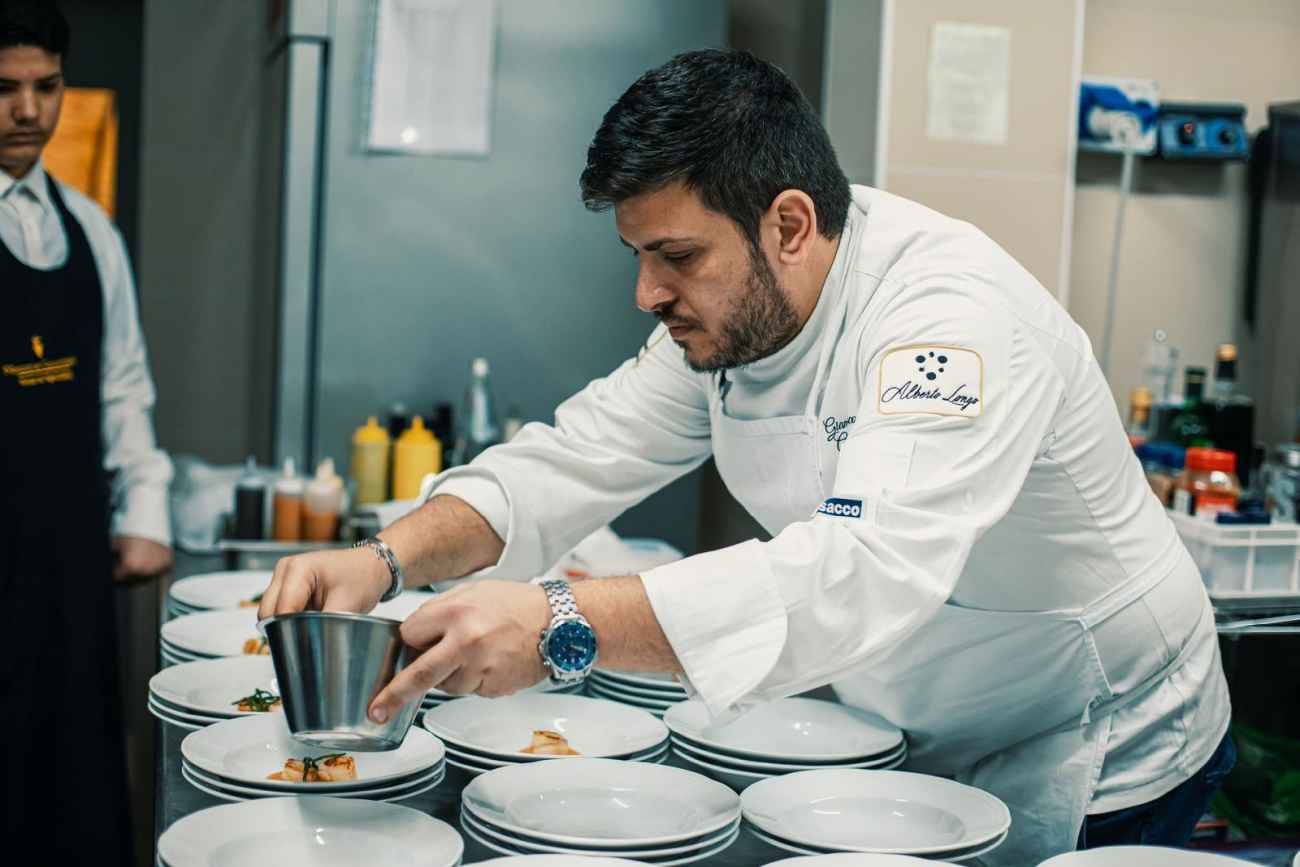 Il pluripremiato chef Giammarco Angelilli torna a Lucera per arricchire l’offerta gastronomica locale Il pluripremiato chef Giammarco Angelilli torna a Lucera per arricchire l’offerta gastronomica locale
