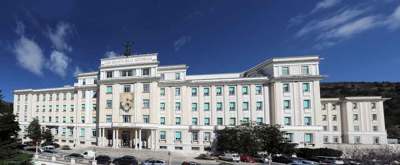 Casa Sollievo si riconferma primo tra gli ospedali del Sud Italia Casa Sollievo si riconferma primo tra gli ospedali del Sud Italia