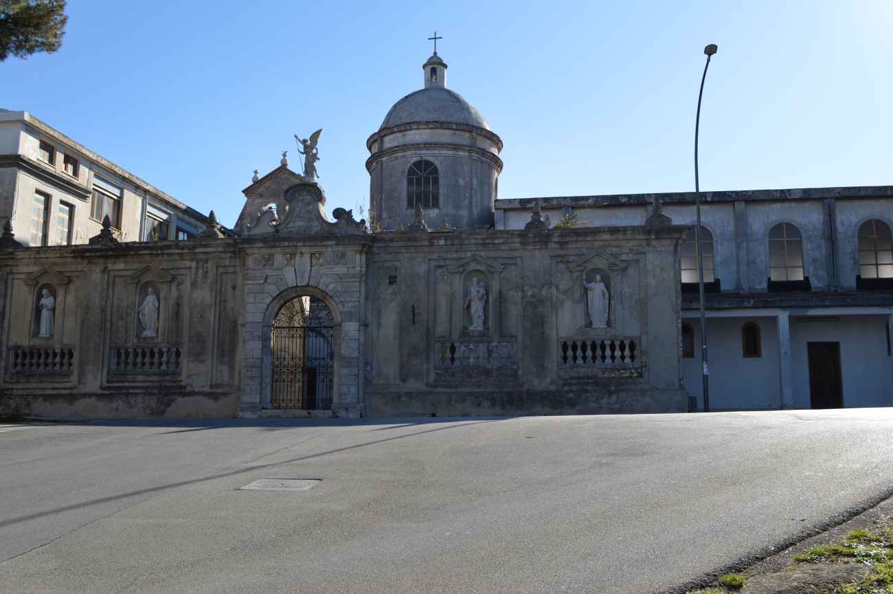 Vico del Gargano. Sotto lo sguardo del Crocifisso, guida e speranza nell’Anno Giubilare Vico del Gargano. Sotto lo sguardo del Crocifisso, guida e speranza nell’Anno Giubilare