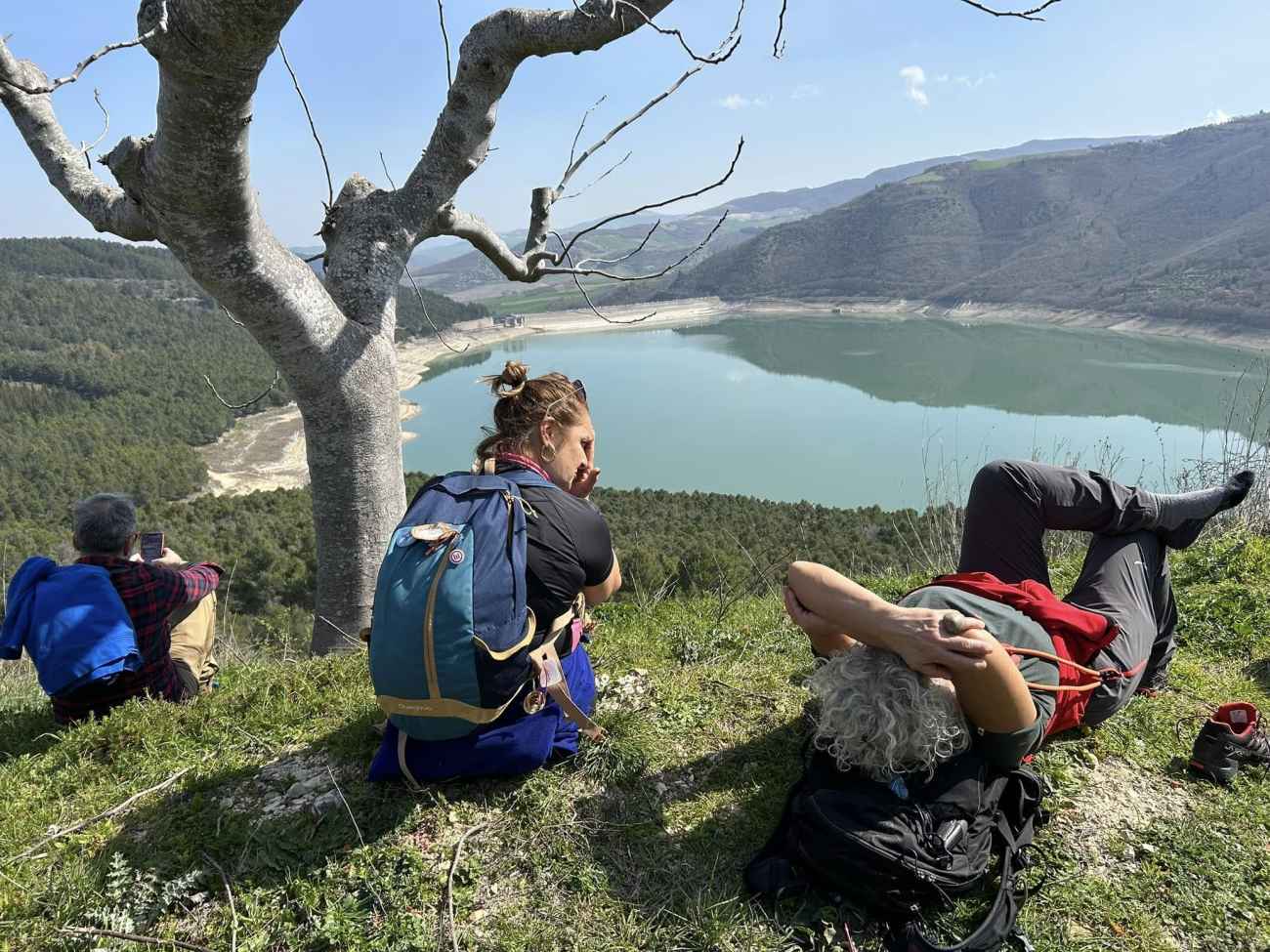 A Carlantino da tutta la Puglia per ammirare diga e lago di Occhito A Carlantino da tutta la Puglia per ammirare diga e lago di Occhito