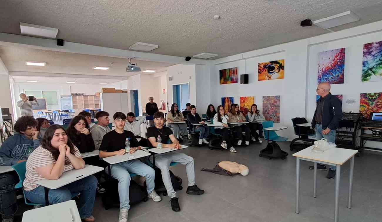 Peschici, attività di formazione per la conoscenza delle tecniche di primo soccorso Peschici, attività di formazione per la conoscenza delle tecniche di primo soccorso
