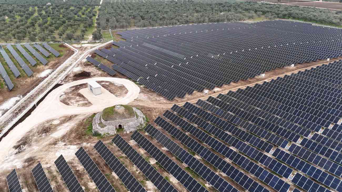 Bitonto, la svolta del fotovoltaico amico dell’ambiente Bitonto, la svolta del fotovoltaico amico dell’ambiente