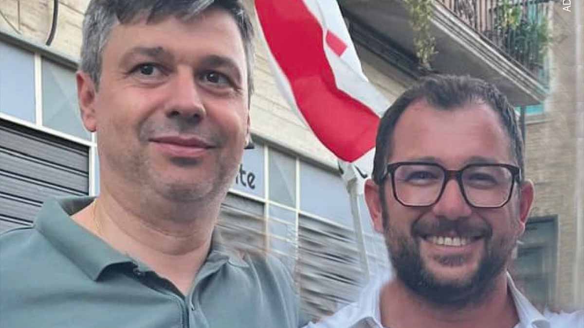 Torremaggiore, Enzo Quaranta si presenta alla cittadinanza e spettacolo con Uccio De Santis Torremaggiore, Enzo Quaranta si presenta alla cittadinanza e spettacolo con Uccio De Santis