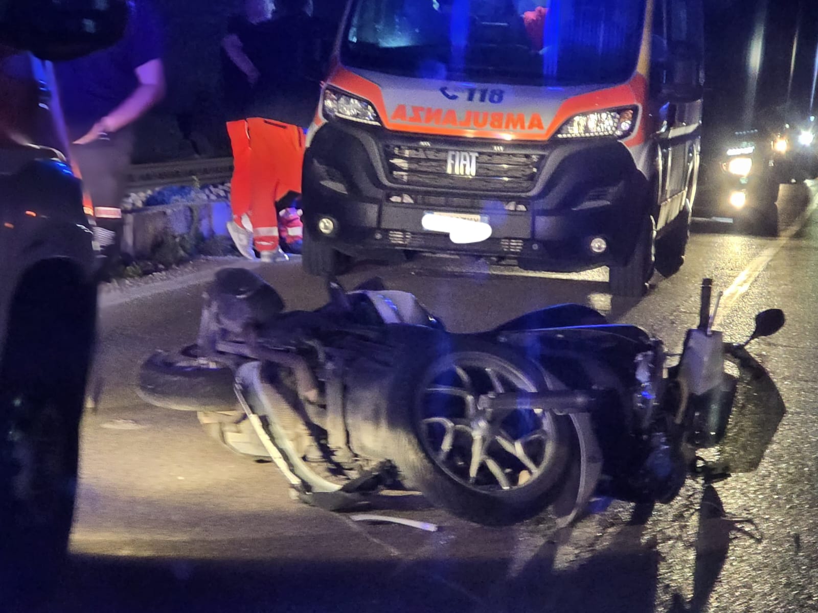Scontro tra auto e moto sulla litoranea Rodi Garganico – San Menaio Scontro tra auto e moto sulla litoranea Rodi Garganico – San Menaio