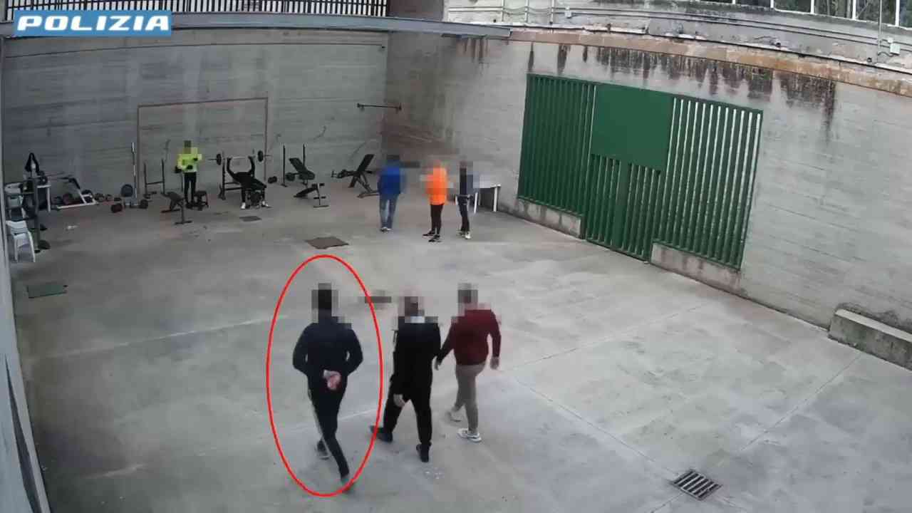 Apricena, omicidio Ferrelli-Petrella: due arresti per l’efferato agguato del 2017 Apricena, omicidio Ferrelli-Petrella: due arresti per l’efferato agguato del 2017