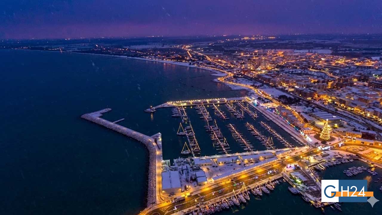 A Manfredonia al via “Natale in Marina”: l’incanto del Natale sul mare A Manfredonia al via “Natale in Marina”: l’incanto del Natale sul mare