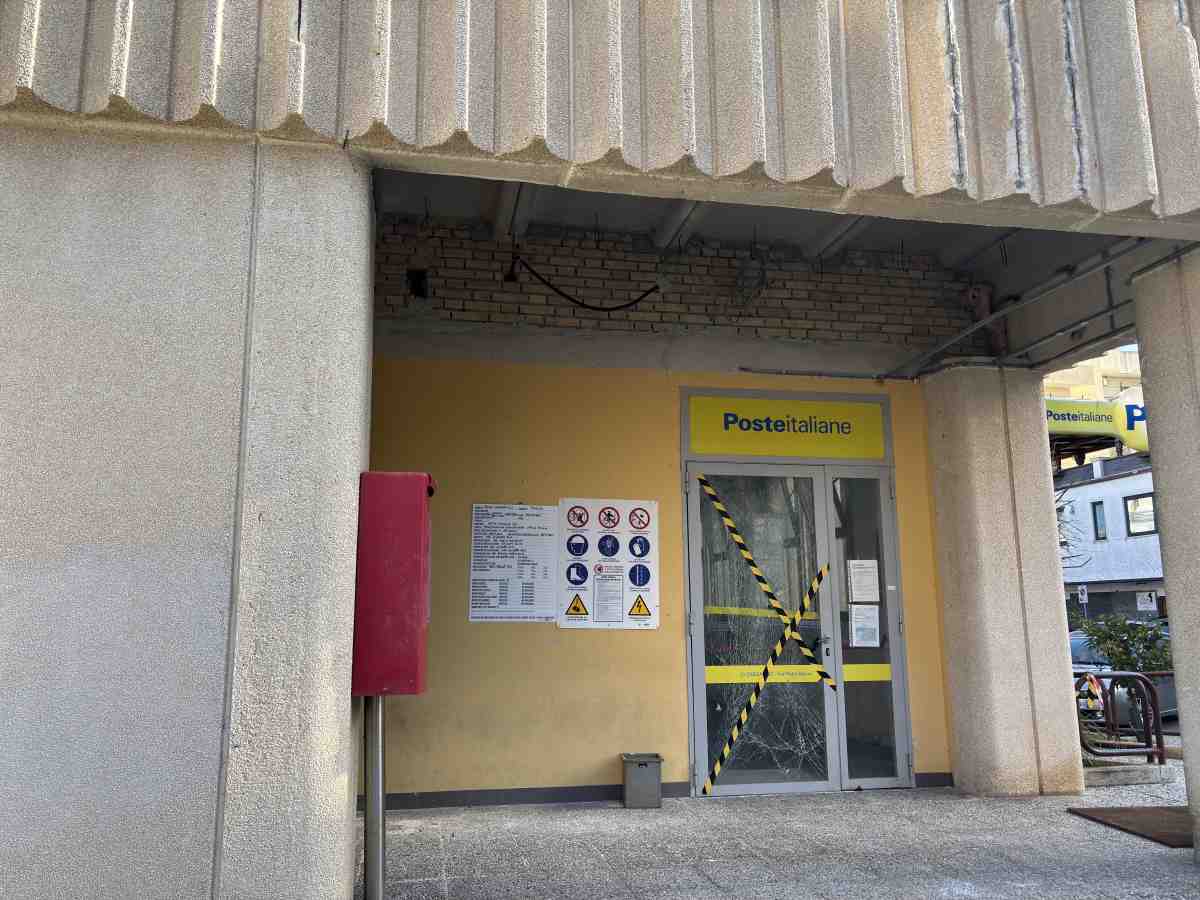 Ufficio Postale di Rodi Garganico arriva a una svolta positiva Ufficio Postale di Rodi Garganico arriva a una svolta positiva