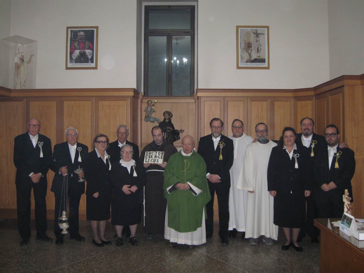 Padre Pio e Padre Diomede Scaramuzzi, un’amicizia sconosciuta ai più Padre Pio e Padre Diomede Scaramuzzi, un’amicizia sconosciuta ai più