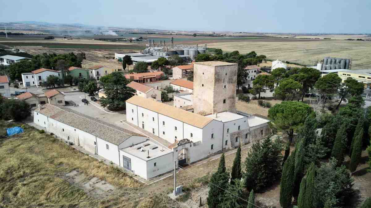 Cerignola, a Torre Alemanna nasce “Maschere d’Amore”: creatività e storia per i piccoli visitatori Cerignola, a Torre Alemanna nasce “Maschere d’Amore”: creatività e storia per i piccoli visitatori