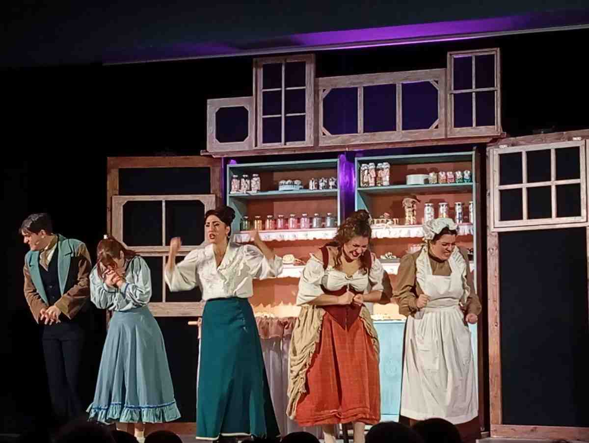 Tutto il Gargano celebra il successo del Festival del Teatro Popolare Tutto il Gargano celebra il successo del Festival del Teatro Popolare