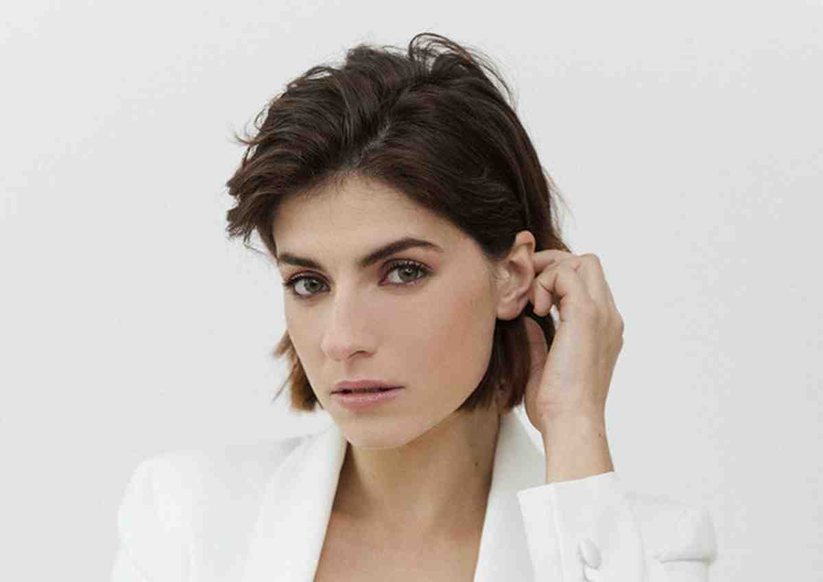 Maria Chiara Giannetta è “Rosa Elettrica”, protagonista del nuovo thriller Sky Maria Chiara Giannetta è “Rosa Elettrica”, protagonista del nuovo thriller Sky