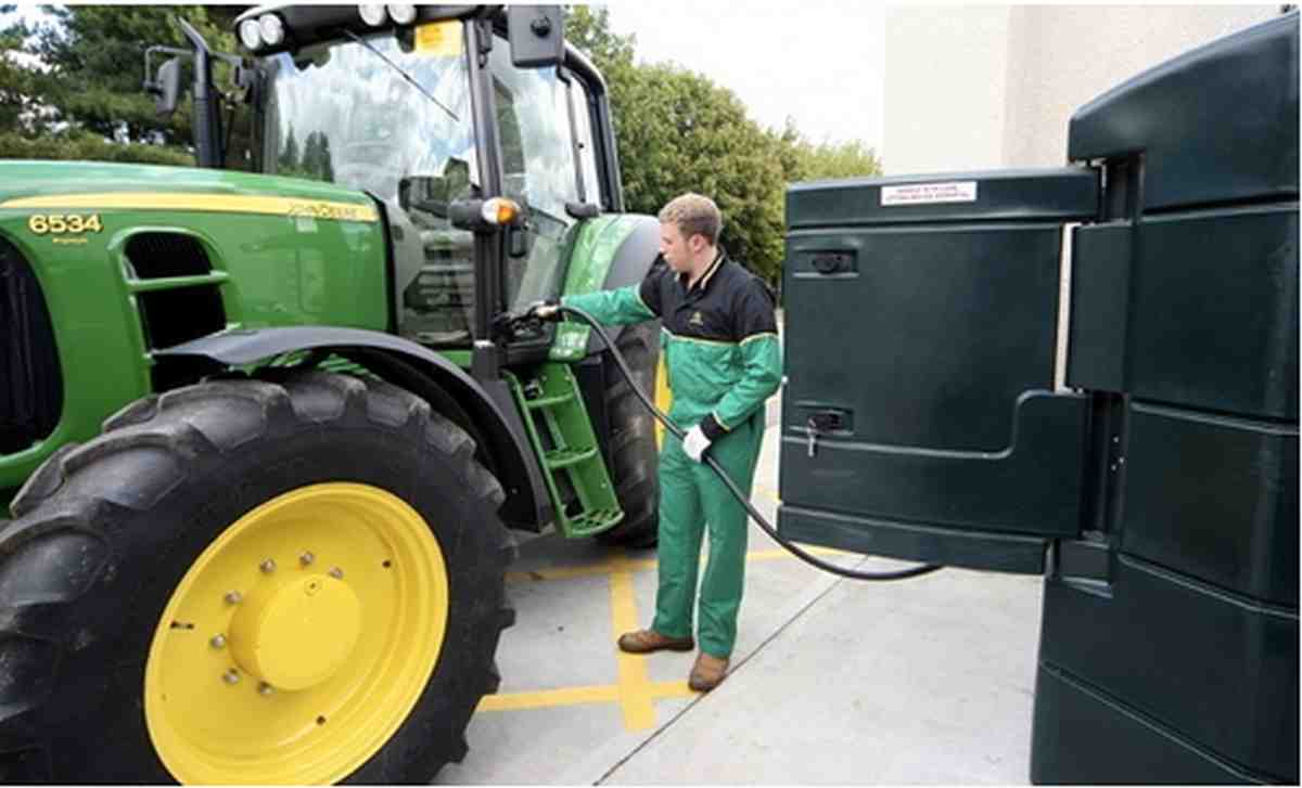 Gasolio a 1.67 euro al litro. CIA Puglia: “Agricoltura a rischio stop, situazione folle” Gasolio a 1.67 euro al litro. CIA Puglia: “Agricoltura a rischio stop, situazione folle”