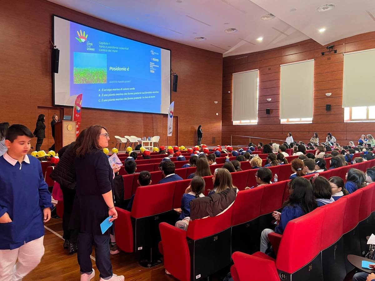 Giornata Internazionale dei Musei: a Foggia 300 ragazzi all’evento sulla Ocean Literacy Giornata Internazionale dei Musei: a Foggia 300 ragazzi all’evento sulla Ocean Literacy