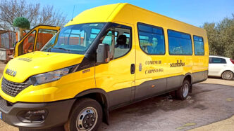 Scuolabus Carpino