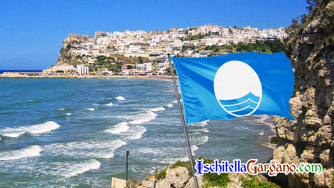 Peschici tra le spiagge più belle d’Italia: è Bandiera Blu 2021 Bandiera Blu Peschici