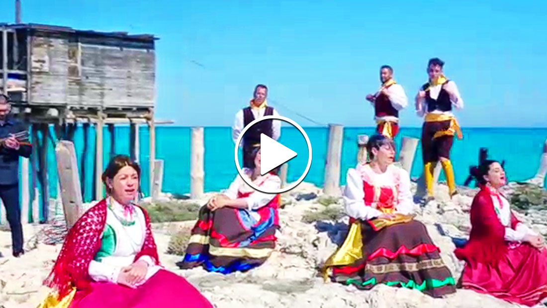 Vieste, l’emozionante video dedicato ai viestani e alle vittime del Covid Vieste, l’emozionante video dedicato ai viestani e alle vittime del Covid