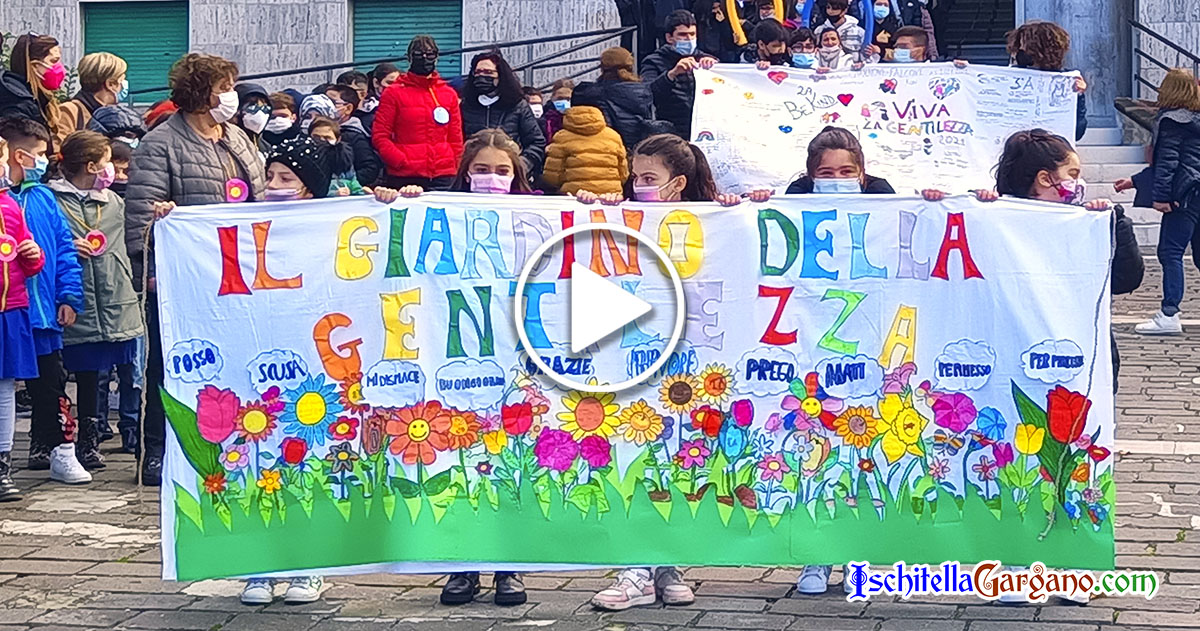 Una settimana di gentilezza: tante iniziative nell’Istituto Comprensivo Giannone Una settimana di gentilezza: tante iniziative nell’Istituto Comprensivo Giannone