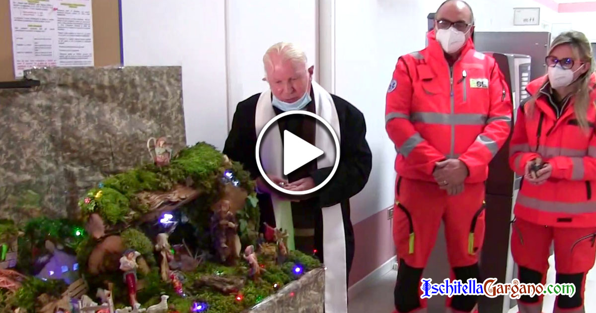 Ischitella, si rinnova la tradizione del presepe degli operatori del 118 Ischitella, si rinnova la tradizione del presepe degli operatori del 118