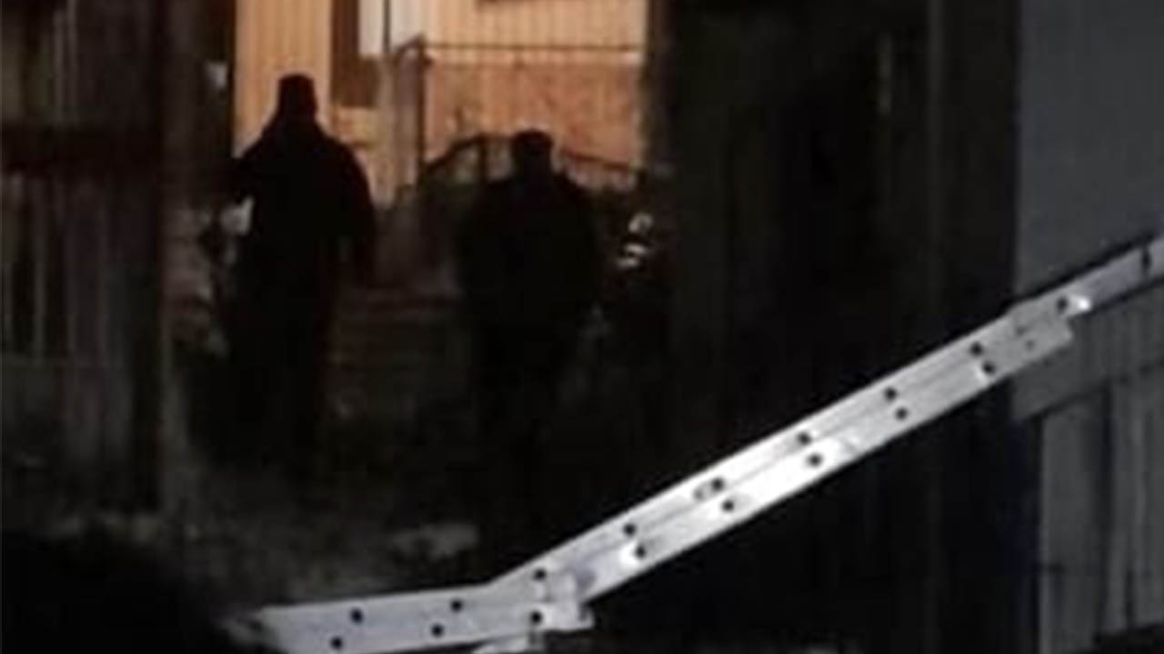 Tragedia sul lavoro: operaio muore cadendo da una scala a Carpino Tragedia sul lavoro: operaio muore cadendo da una scala a Carpino