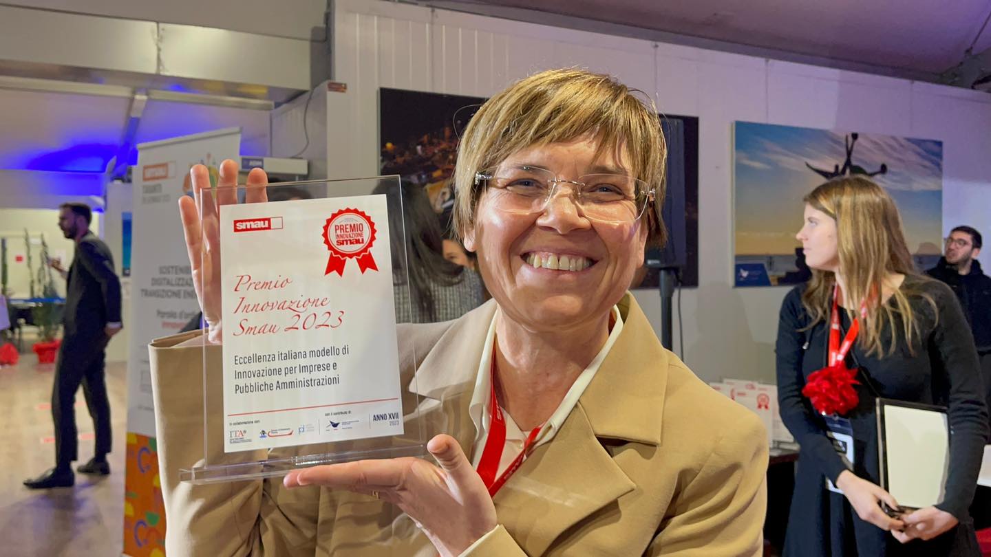 La rinascita dell’illuminazione pubblica a Vieste, premiata allo SMAU di Taranto La rinascita dell’illuminazione pubblica a Vieste, premiata allo SMAU di Taranto