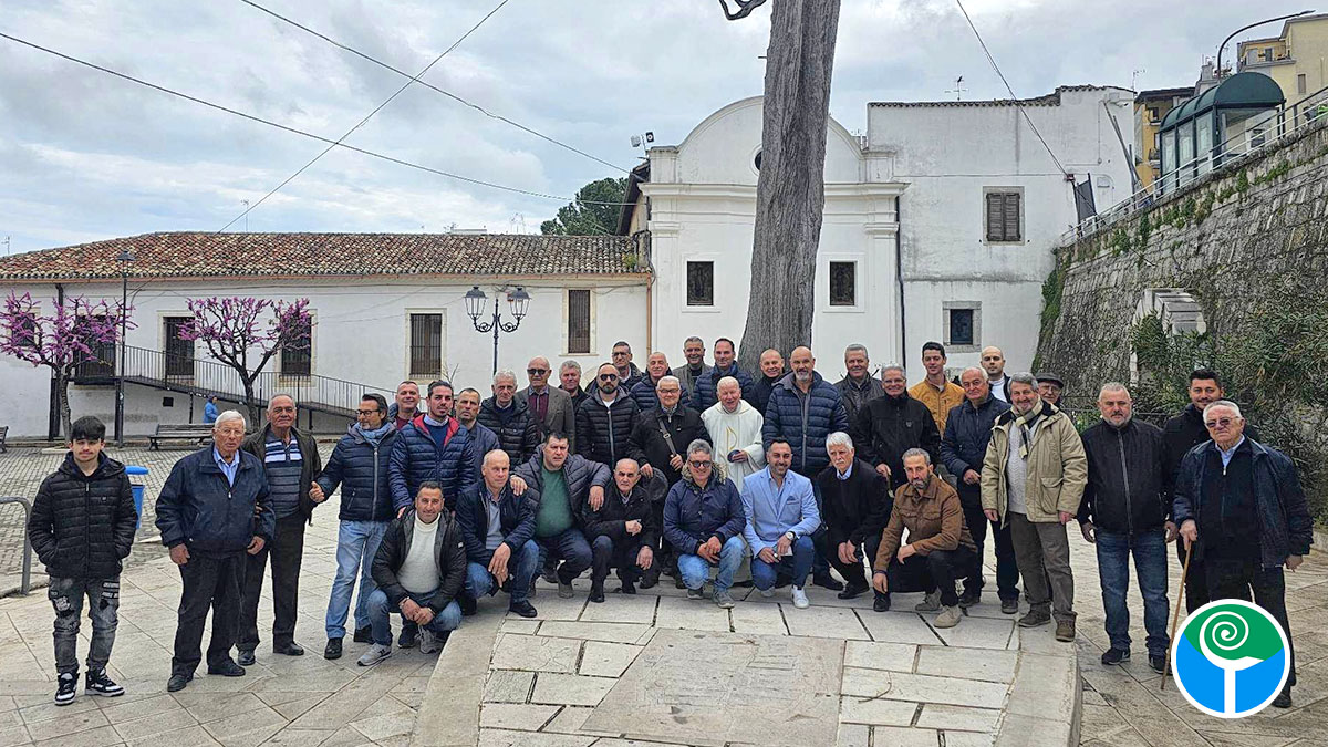 La Pasqua ad Ischitella con la benedizione dei camionisti La Pasqua ad Ischitella con la benedizione dei camionisti