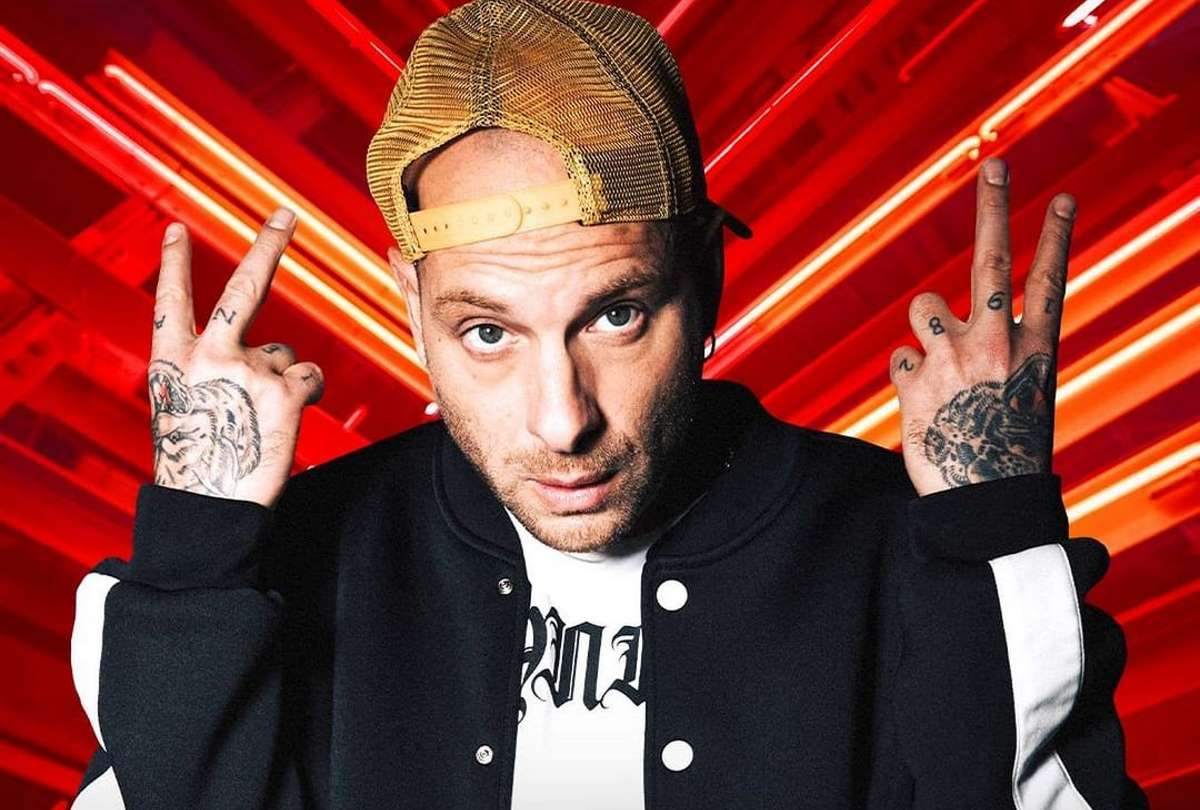 Grande attesa per Clementino in concerto a Cagnano Varano Grande attesa per Clementino in concerto a Cagnano Varano