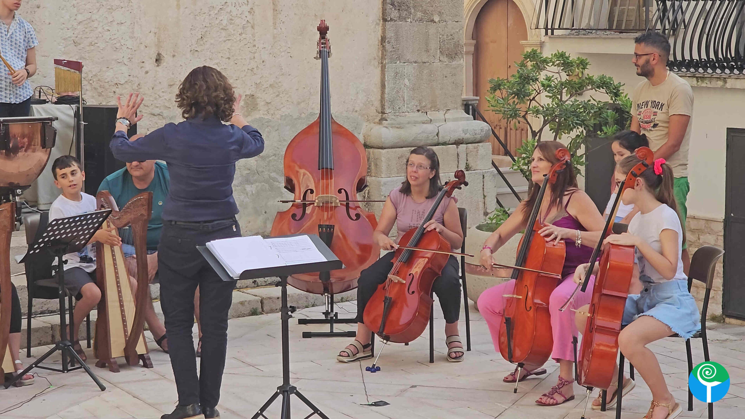 Ischitella, “Note a Margine”: un workshop orchestrale che tocca le corde del cuore Ischitella, “Note a Margine”: un workshop orchestrale che tocca le corde del cuore
