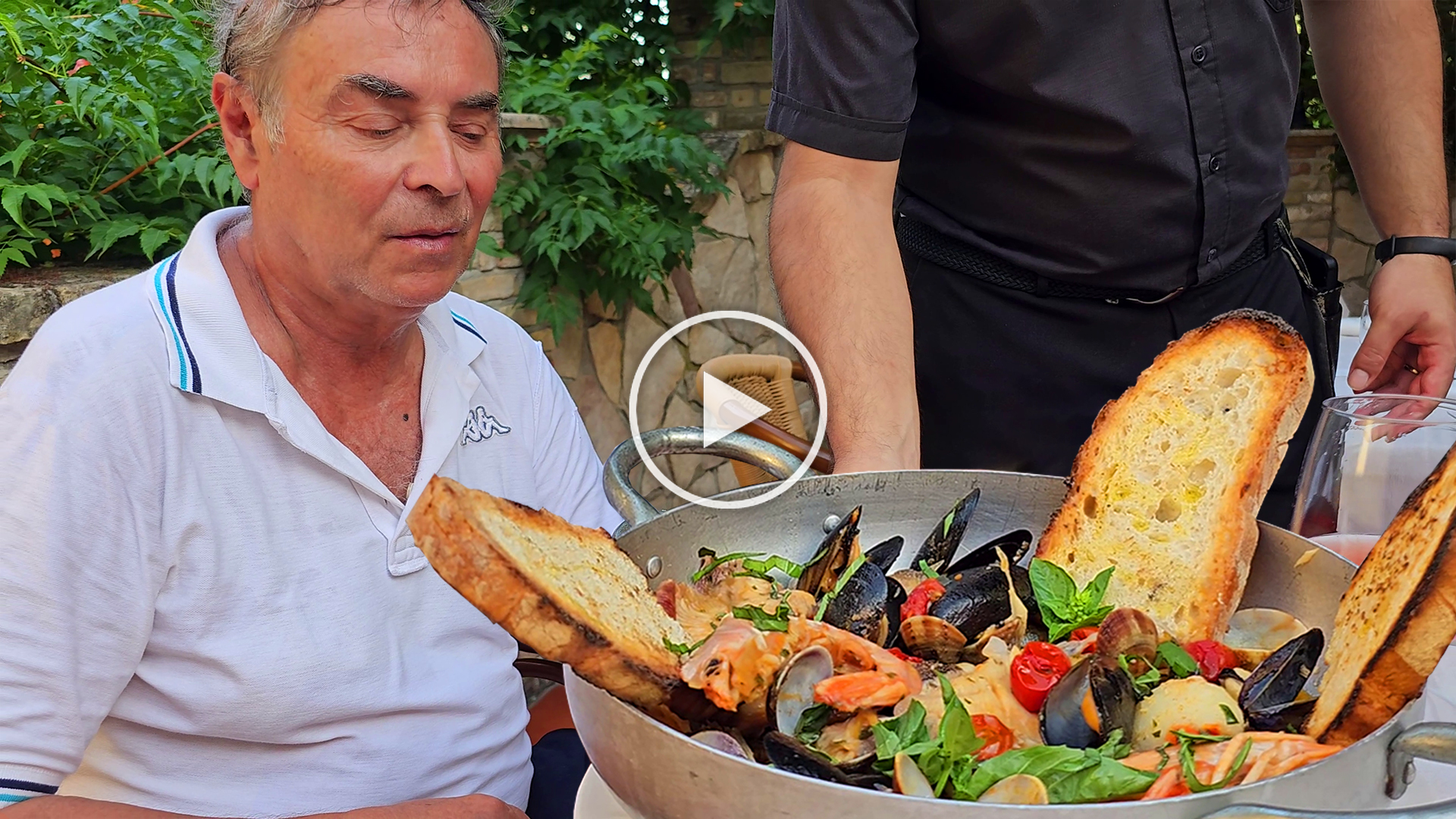 Sapori di mare e tradizione: la zuppa di pesce dell’Hotel e Ristorante Il Giardino Sapori di mare e tradizione: la zuppa di pesce dell’Hotel e Ristorante Il Giardino