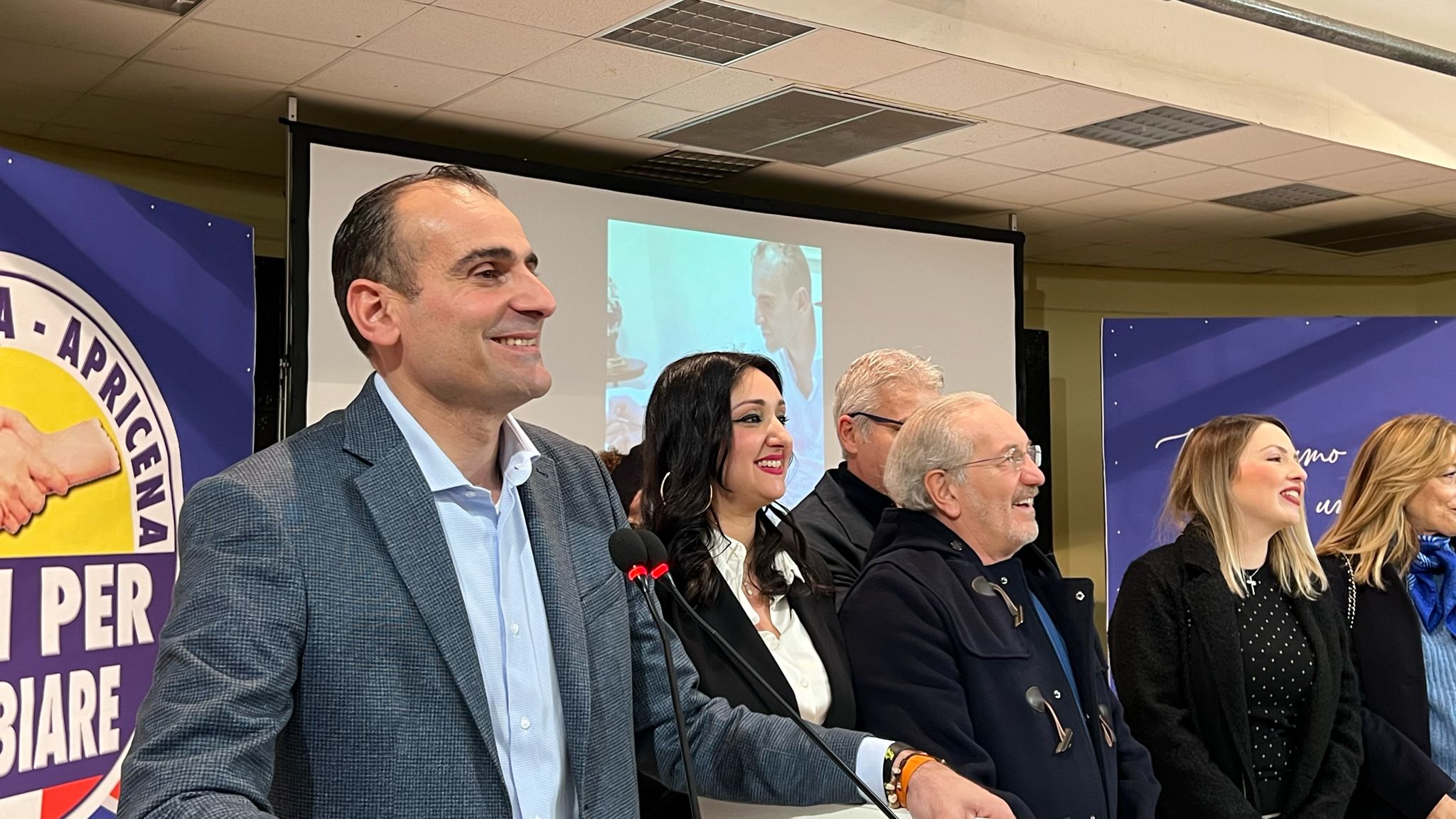Apricena in “festa” per Potenza: il sindaco annuncia il tris e incanta la folla Apricena in “festa” per Potenza: il sindaco annuncia il tris e incanta la folla