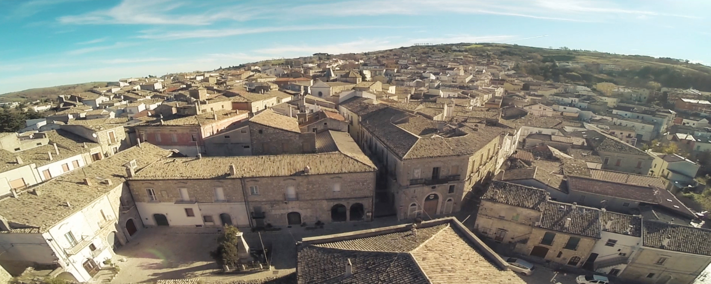 La Festa di fine estate a Orsara di Puglia dedicata a giovani e giovanissimi La Festa di fine estate a Orsara di Puglia dedicata a giovani e giovanissimi