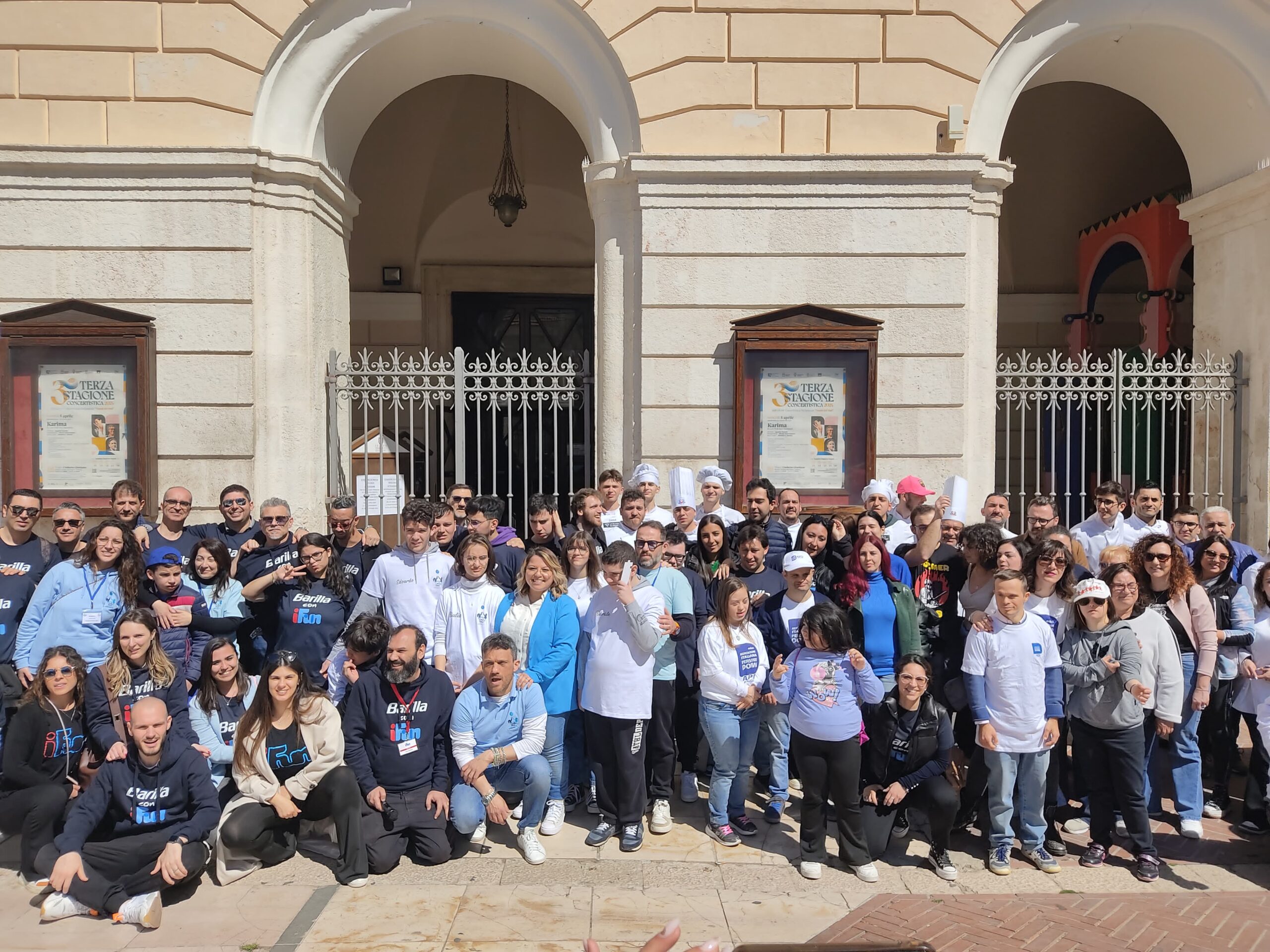 La Scuola dei Mestieri Smile Puglia al flash mob sull’autismo: “È stato bellissimo” La Scuola dei Mestieri Smile Puglia al flash mob sull’autismo: “È stato bellissimo”