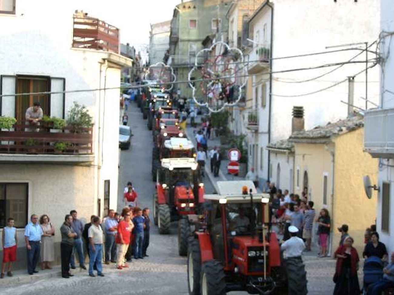 Carlantino, in agosto la grande “Festa degli Agricoltori” e la “Festa dell’Emigrante” Carlantino, in agosto la grande “Festa degli Agricoltori” e la “Festa dell’Emigrante”