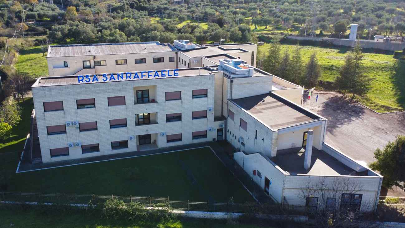 DCIM100MEDIADJI_0240.JPG