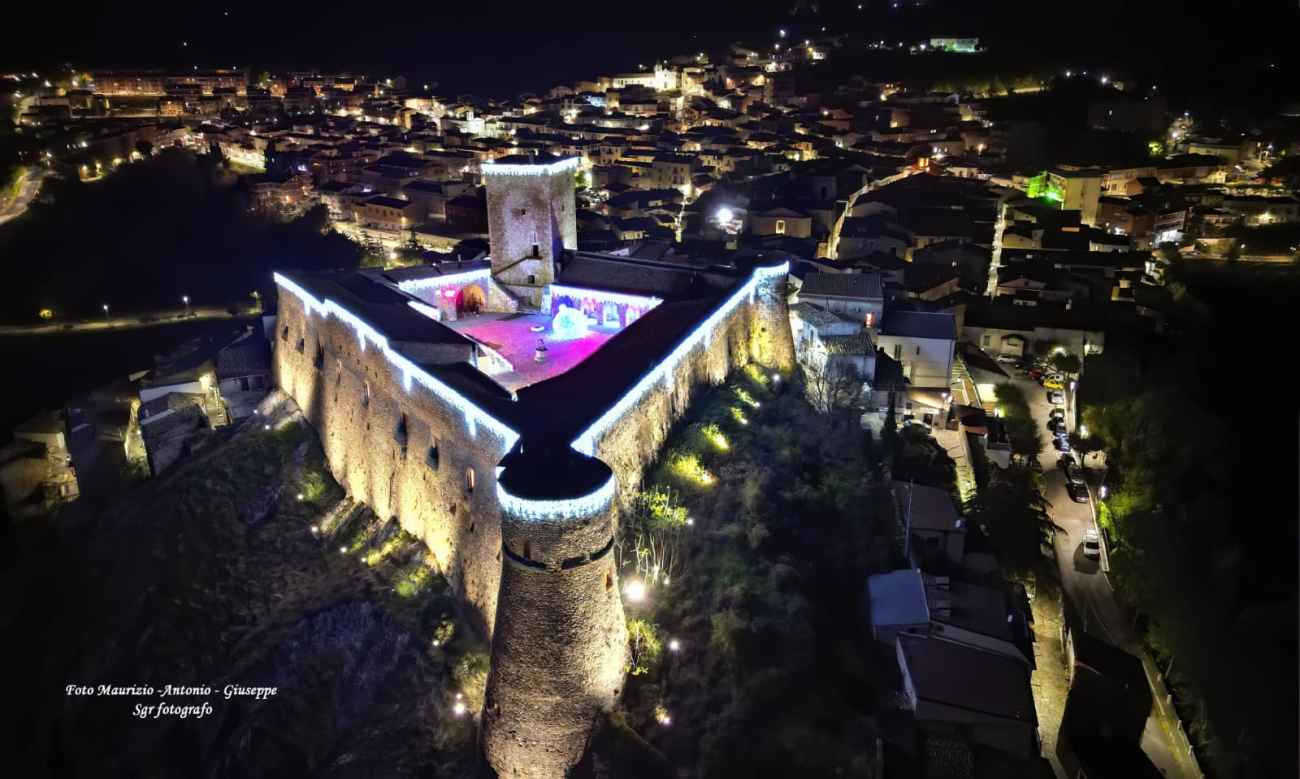 Notte di San Lorenzo a rimirar le stelle dal Castello di Deliceto Notte di San Lorenzo a rimirar le stelle dal Castello di Deliceto