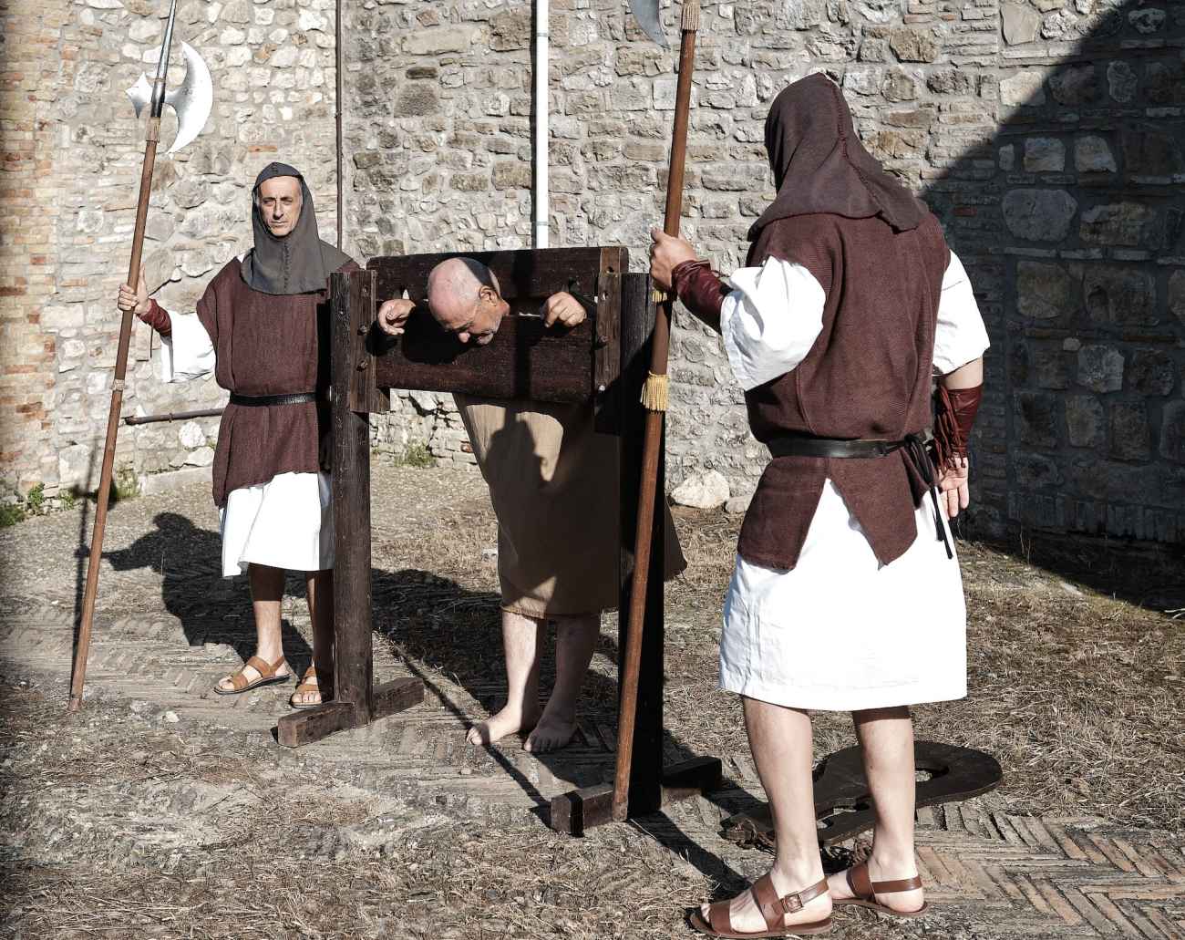 Deliceto, il lato oscuro del Castello: passaggi segreti, prigione e tortura Deliceto, il lato oscuro del Castello: passaggi segreti, prigione e tortura