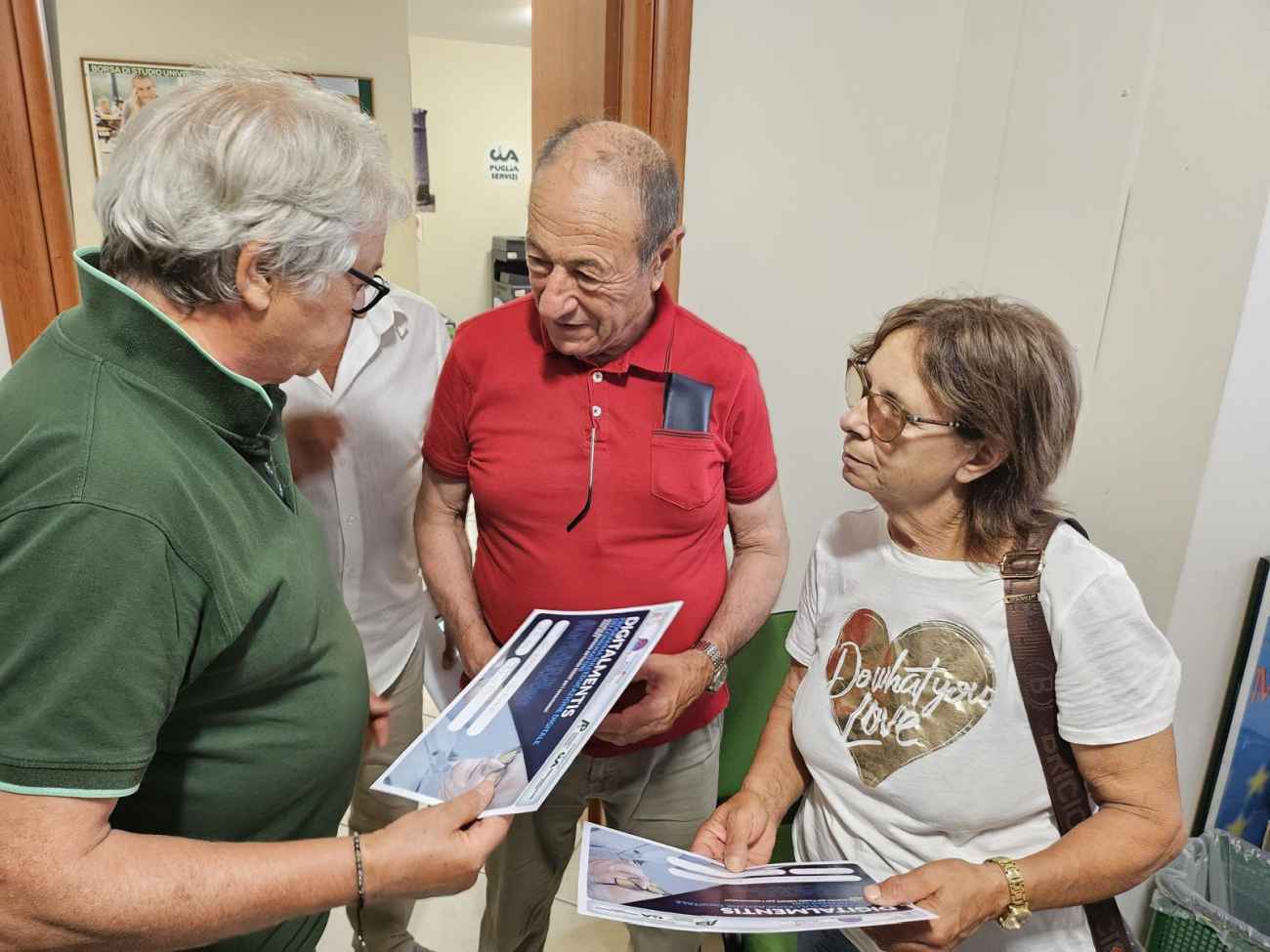 In tutta la Puglia gli incontri di “Digitalmentis” per l’alfabetizzazione digitale degli anziani In tutta la Puglia gli incontri di “Digitalmentis” per l’alfabetizzazione digitale degli anziani