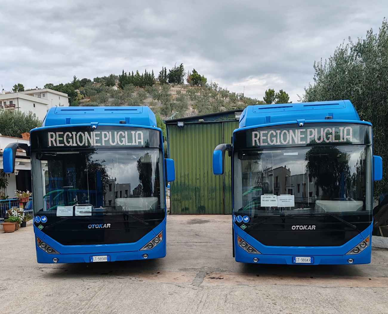 Mattinata sempre più green, arrivati due nuovi autobus a metano Mattinata sempre più green, arrivati due nuovi autobus a metano