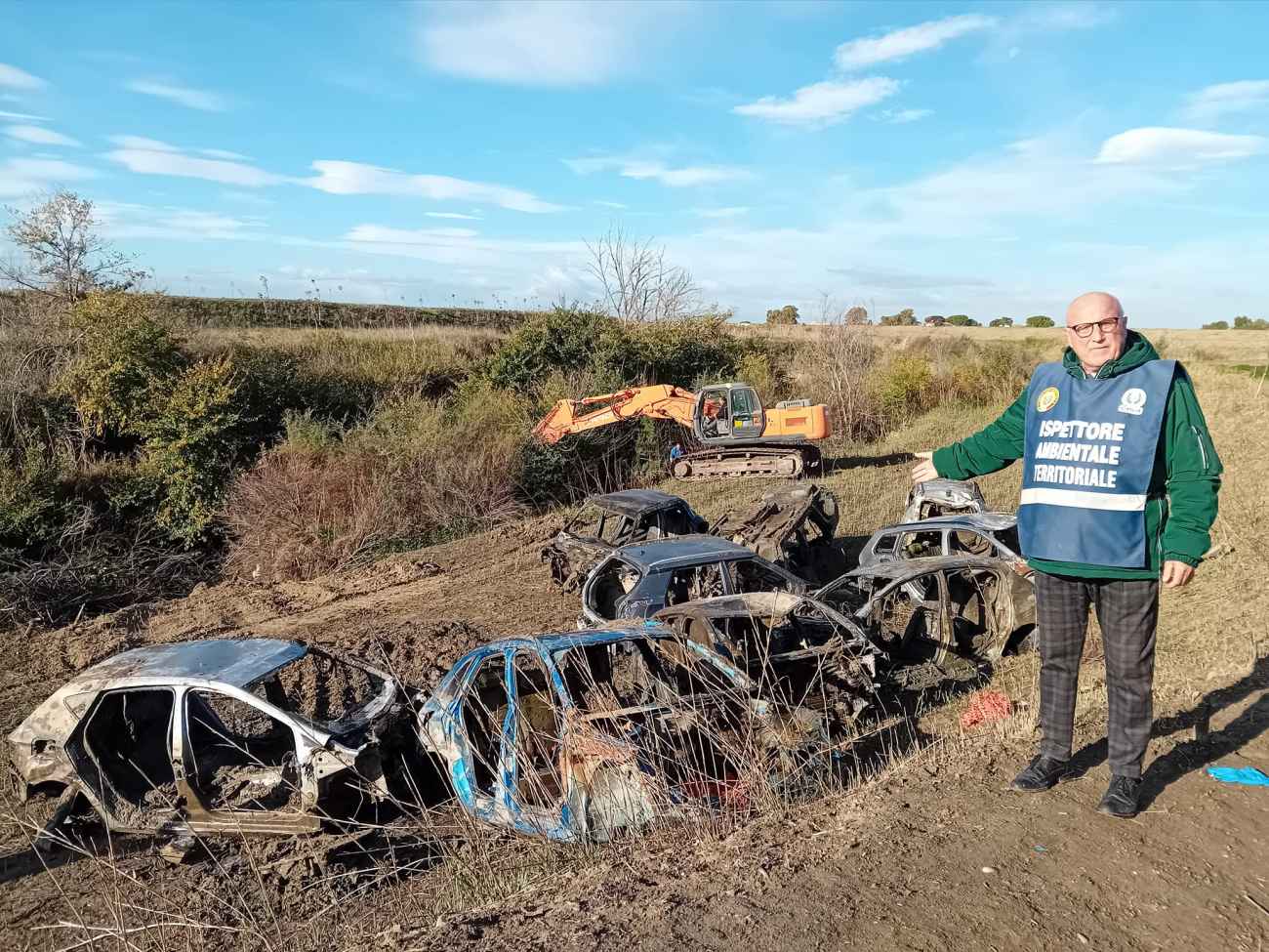 Marasco lancia l’iniziativa “Scatta, inviaci la foto denuncia e posizione Google Maps” Marasco lancia l’iniziativa “Scatta, inviaci la foto denuncia e posizione Google Maps”