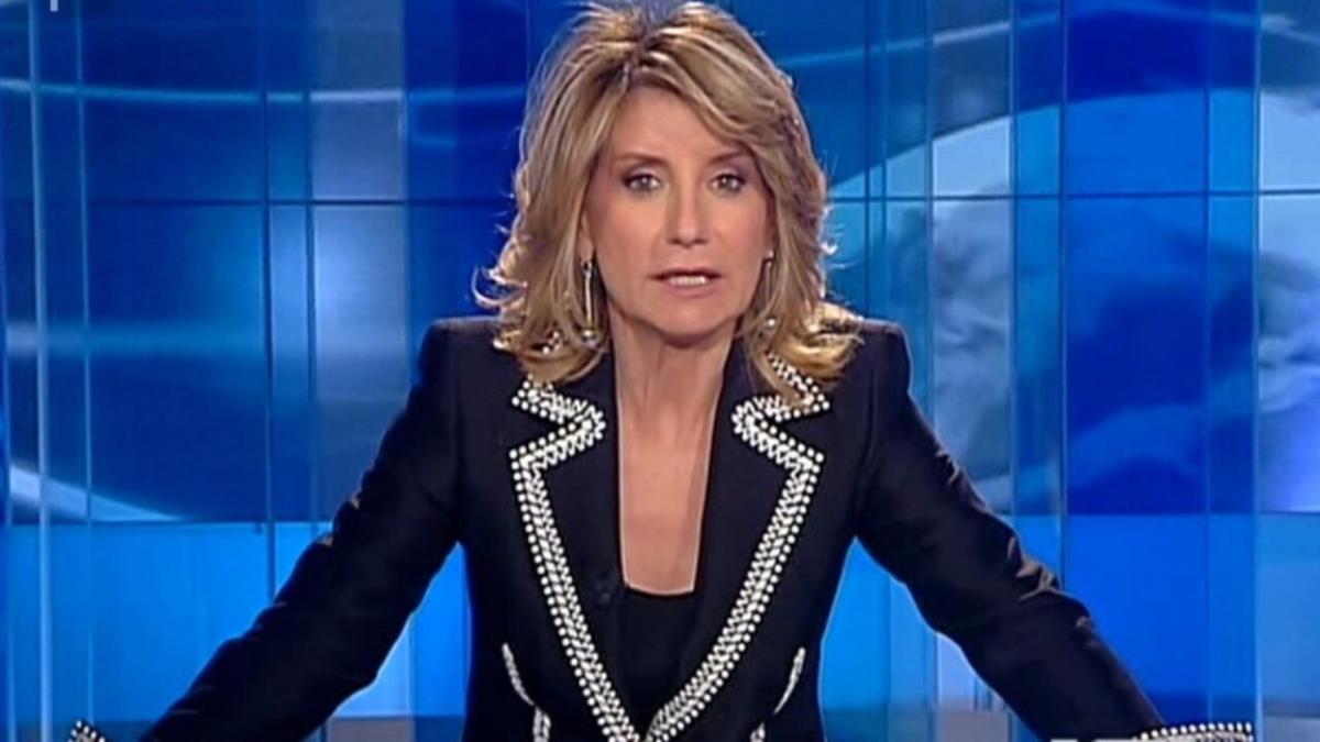 La giornalista Tiziana Ferrario a San Giovanni Rotondo per presentare il suo libro La giornalista Tiziana Ferrario a San Giovanni Rotondo per presentare il suo libro
