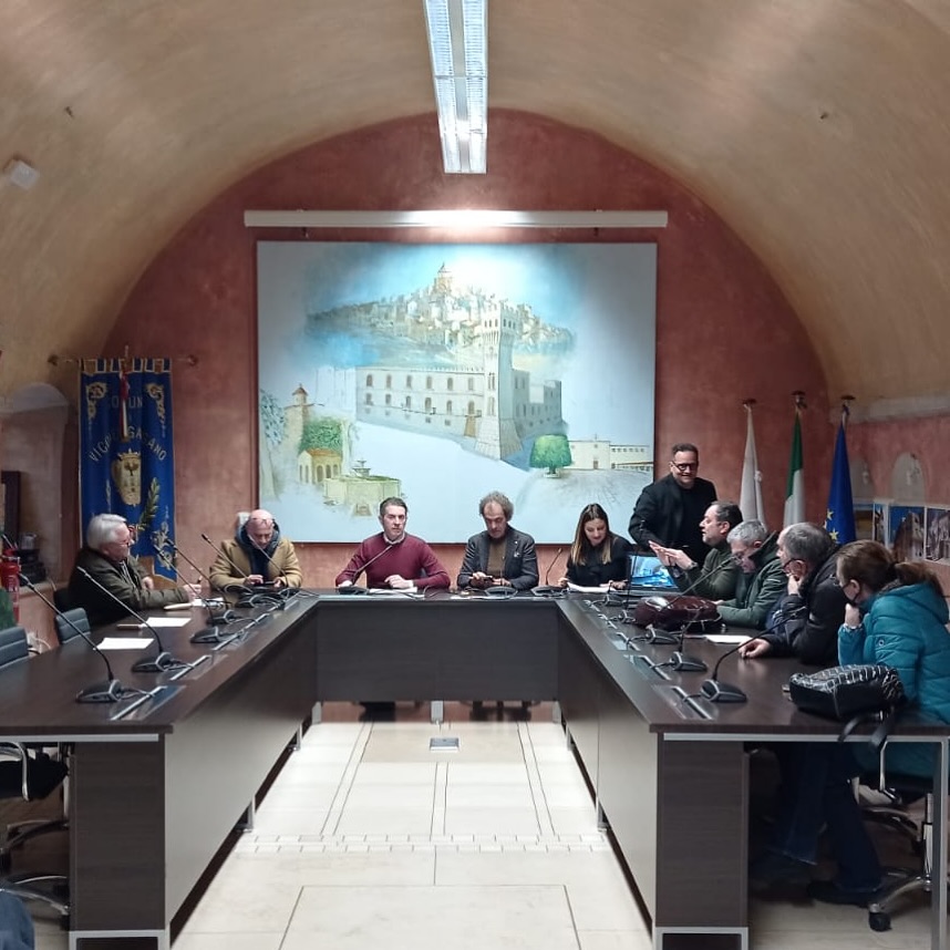 Carenza medici sul Gargano Nord: sindaci e ASL a confronto sull’emergenza Carenza medici sul Gargano Nord: sindaci e ASL a confronto sull’emergenza