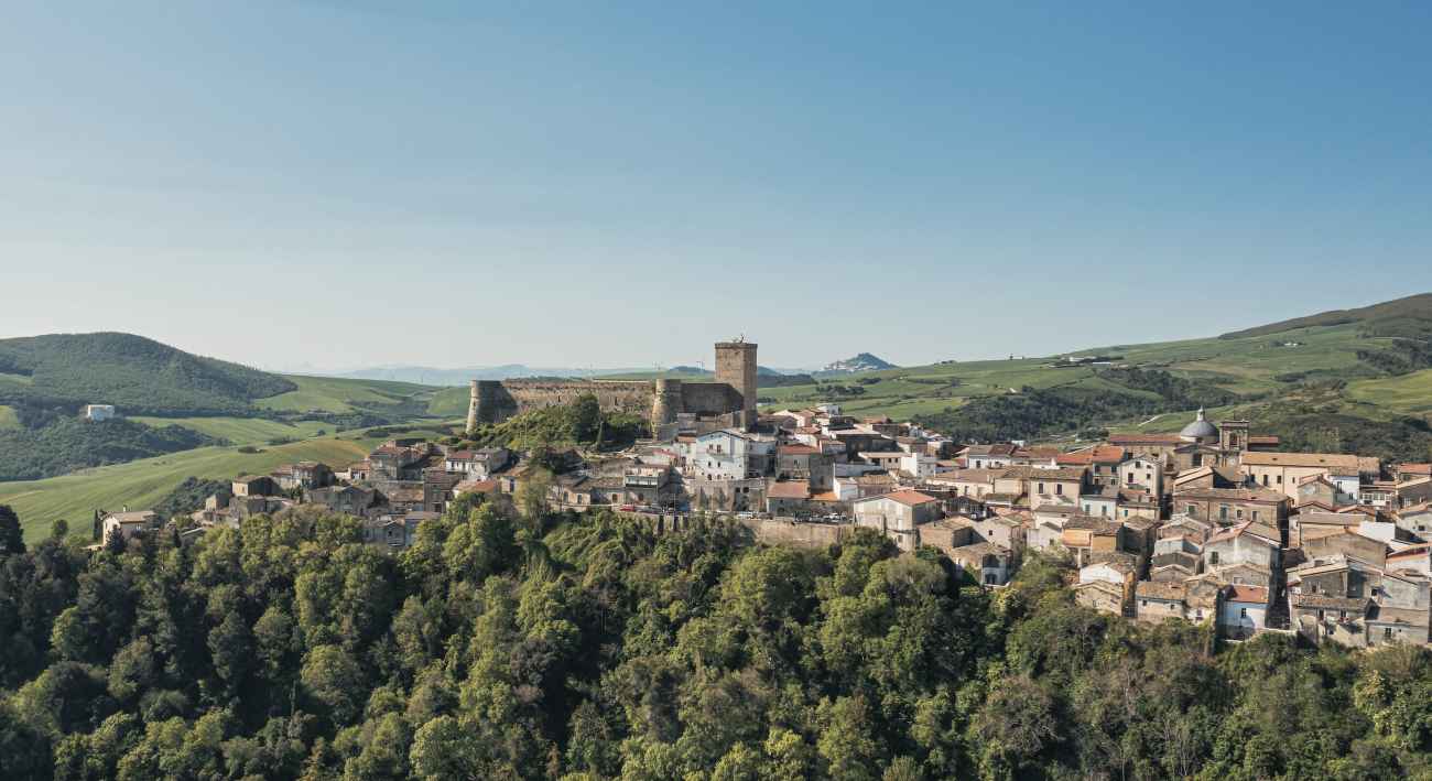 A Deliceto prende il via Delifest, primi due incontri con Giovanni Esposito e Licia Colò A Deliceto prende il via Delifest, primi due incontri con Giovanni Esposito e Licia Colò