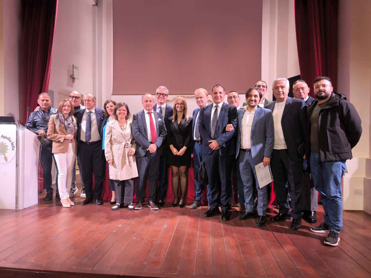 Presentata la nuova sede di Noi Moderati a Foggia Presentata la nuova sede di Noi Moderati a Foggia