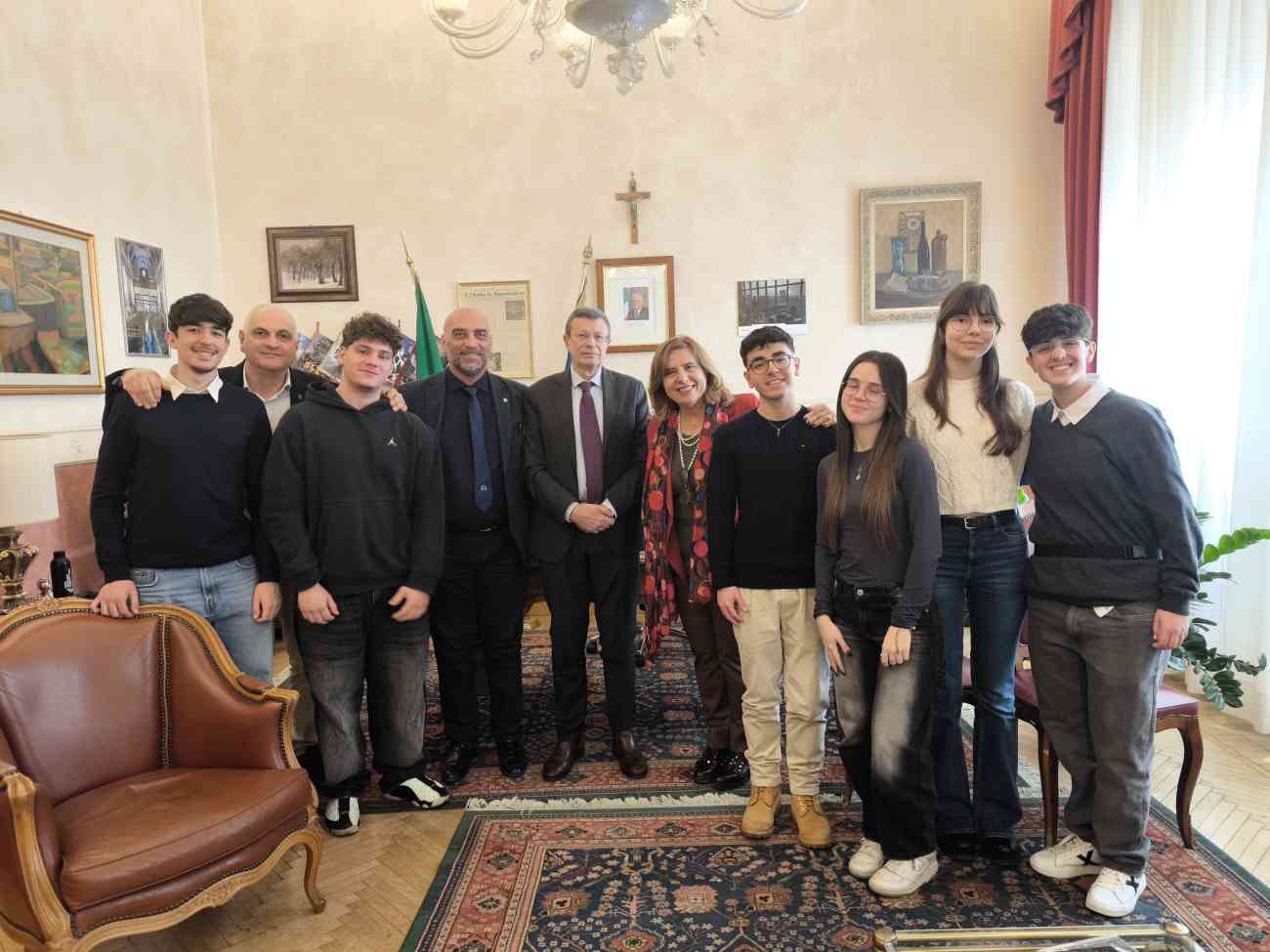 I ragazzi della Marconi incontrano il Prefetto di Foggia I ragazzi della Marconi incontrano il Prefetto di Foggia