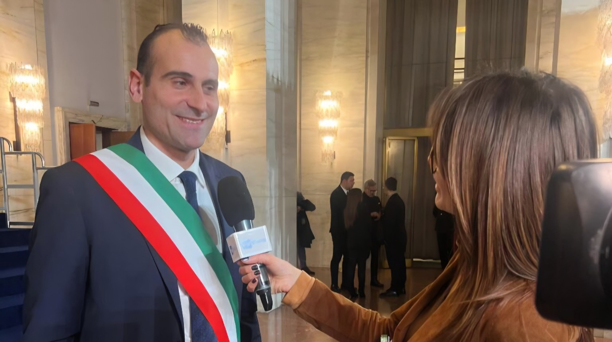 Il tessile cresce, il territorio lavora: Apricena al centro dell’innovazione Il tessile cresce, il territorio lavora: Apricena al centro dell’innovazione